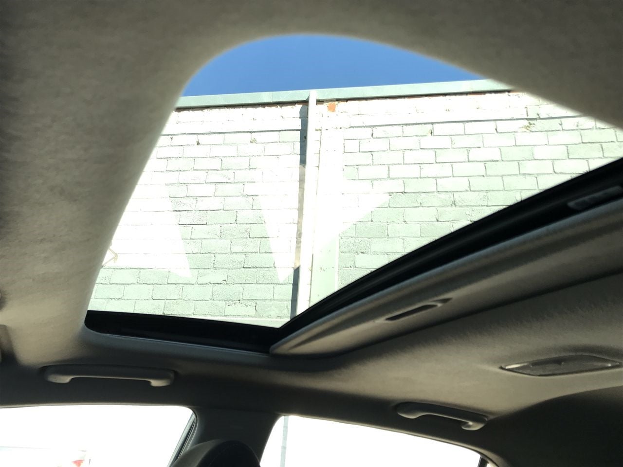 2020 Kia RIO EX, L4, 1.6L, 121 CP, 5 PUERTAS, STD