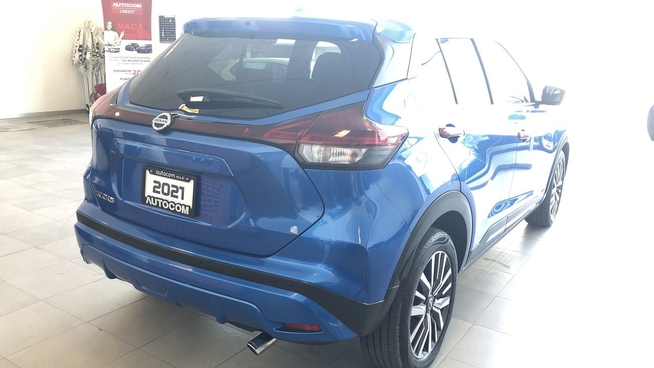 2021 Nissan KICKS KICKS PLATINUM CVT NEGRO
