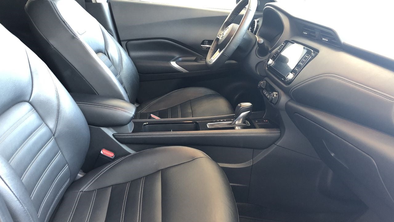 2021 Nissan KICKS KICKS PLATINUM CVT NEGRO