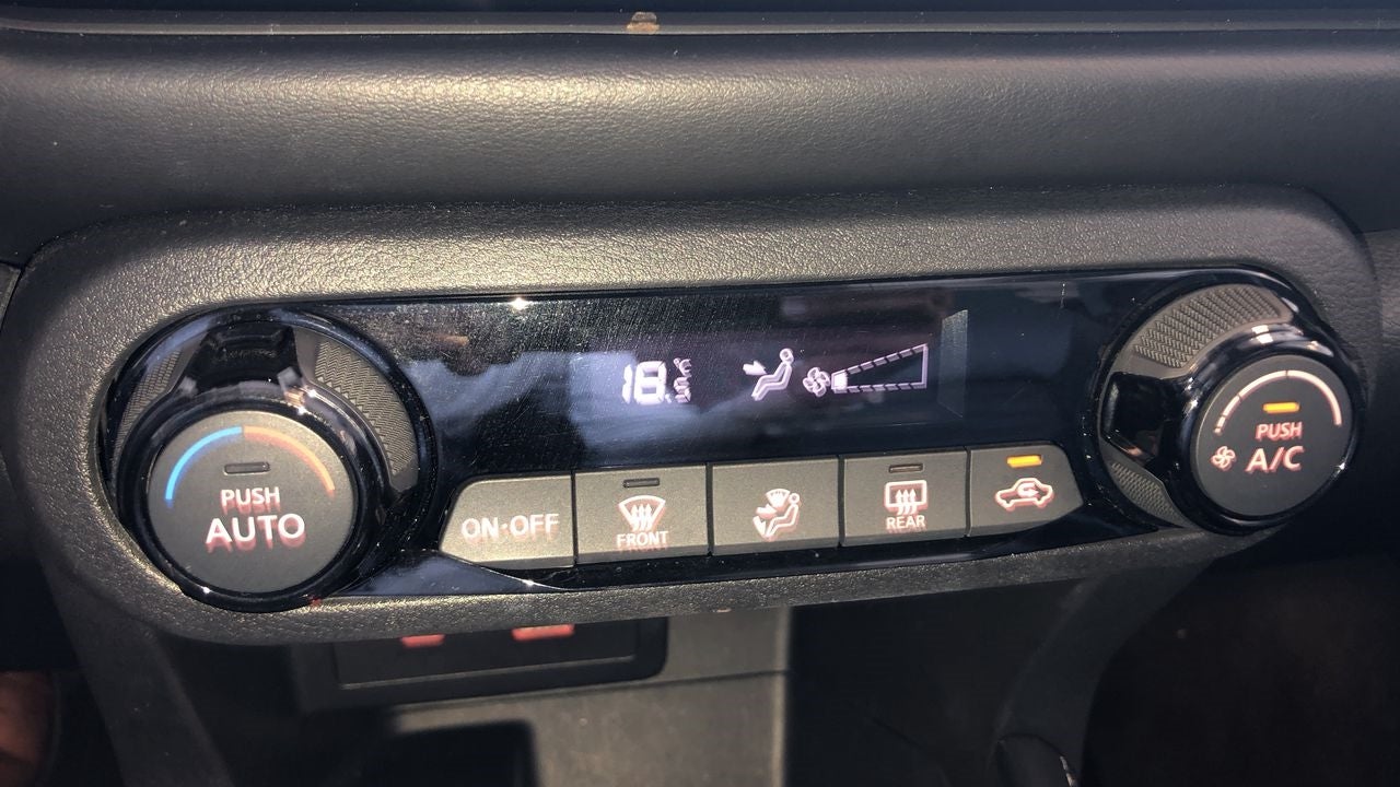 2021 Nissan KICKS KICKS PLATINUM CVT NEGRO