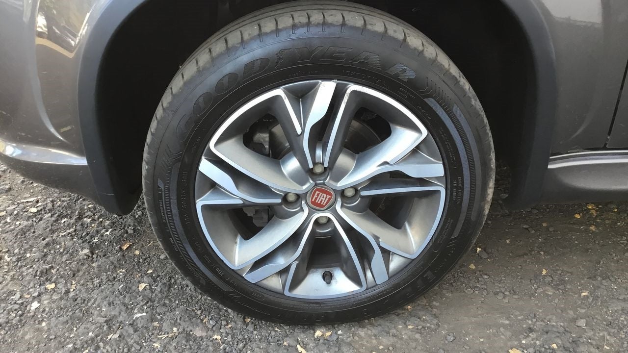 2020 FIAT UNO SPORTING, L4, 1.4L, 85 CP, 5 PUERTAS, STD