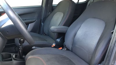 2020 FIAT UNO SPORTING, L4, 1.4L, 85 CP, 5 PUERTAS, STD