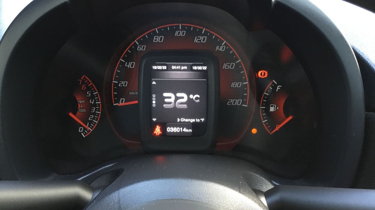 2020 FIAT UNO SPORTING, L4, 1.4L, 85 CP, 5 PUERTAS, STD