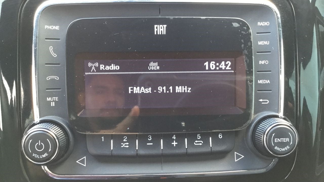 2020 FIAT UNO SPORTING, L4, 1.4L, 85 CP, 5 PUERTAS, STD