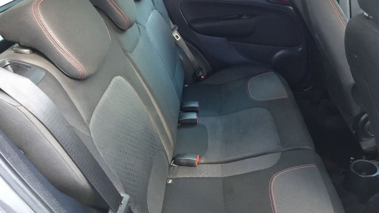 2020 FIAT UNO SPORTING, L4, 1.4L, 85 CP, 5 PUERTAS, STD