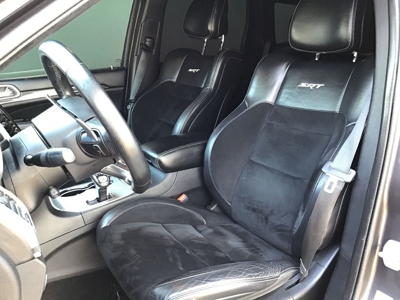 2015 Jeep GRAND CHEROKEE JEEP GRAND CHEROKEE SRT 4X4 8 SUV