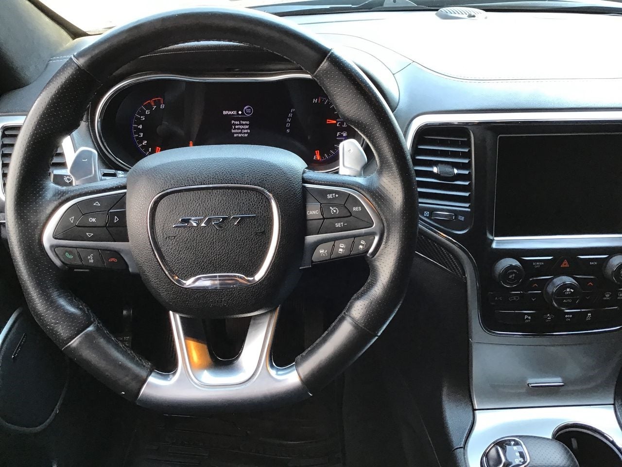 2015 Jeep GRAND CHEROKEE JEEP GRAND CHEROKEE SRT 4X4 8 SUV