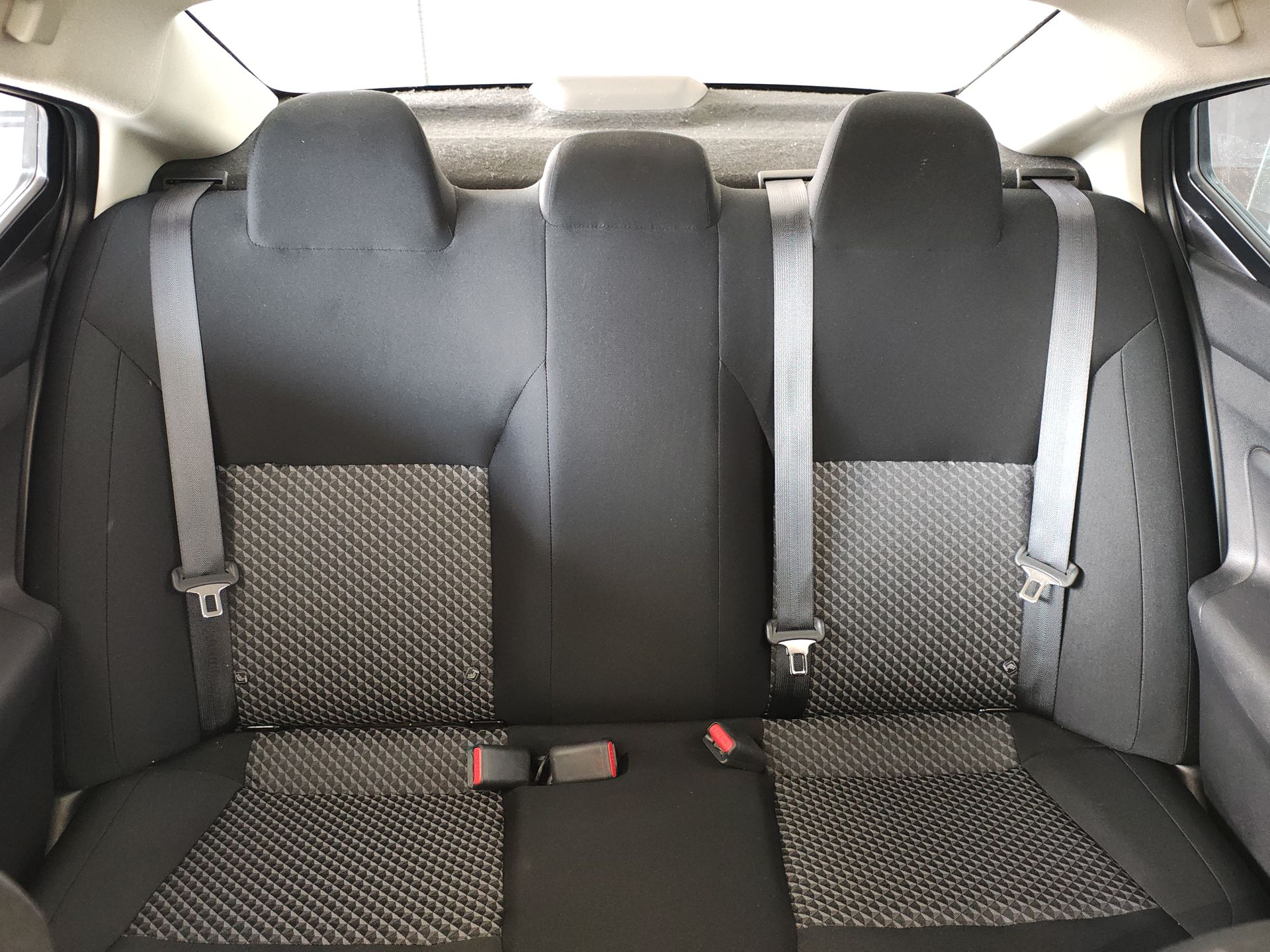 2023 Nissan VERSA SENSE MT 23