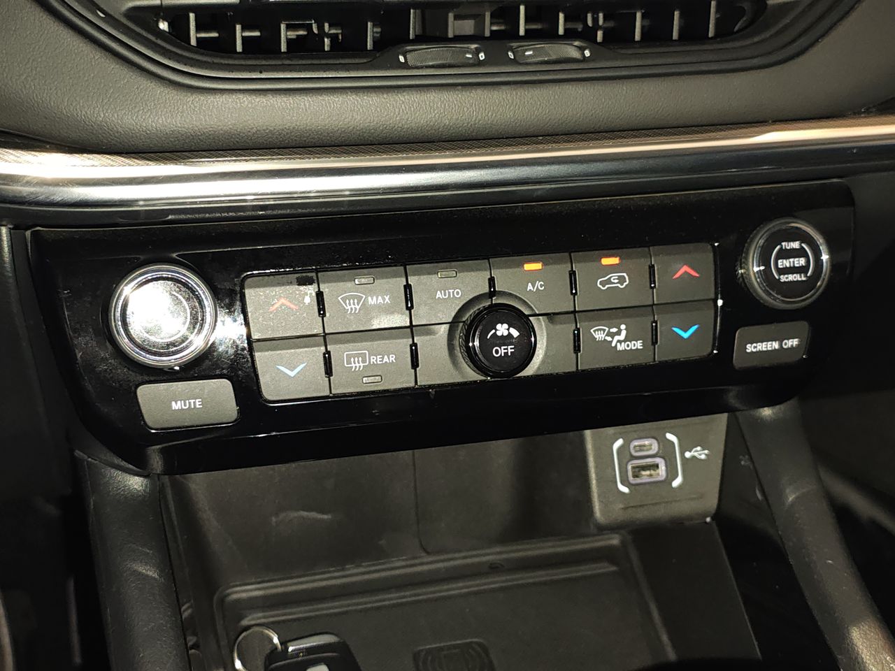 2024 Jeep COMPASS HIGH ALTITUDE