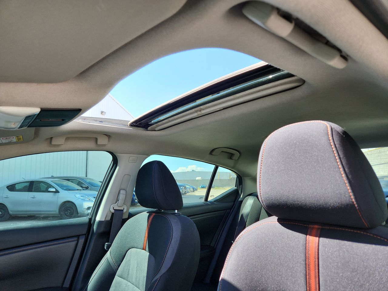 2021 Nissan SENTRA SR BITONO CVT 21