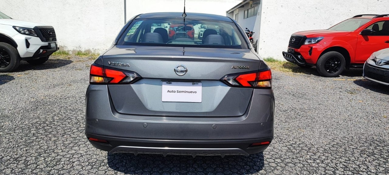 2021 Nissan VERSA SENSE MT 21