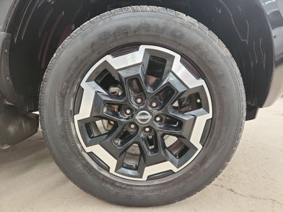 2023 Nissan FRONTIER PLATINUM LE TA 23