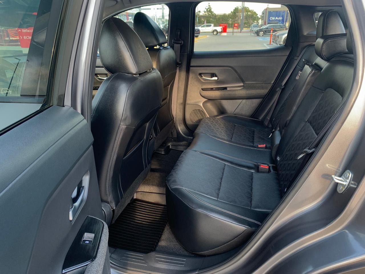 2025 Nissan KICKS EXCLUSIVE CVT