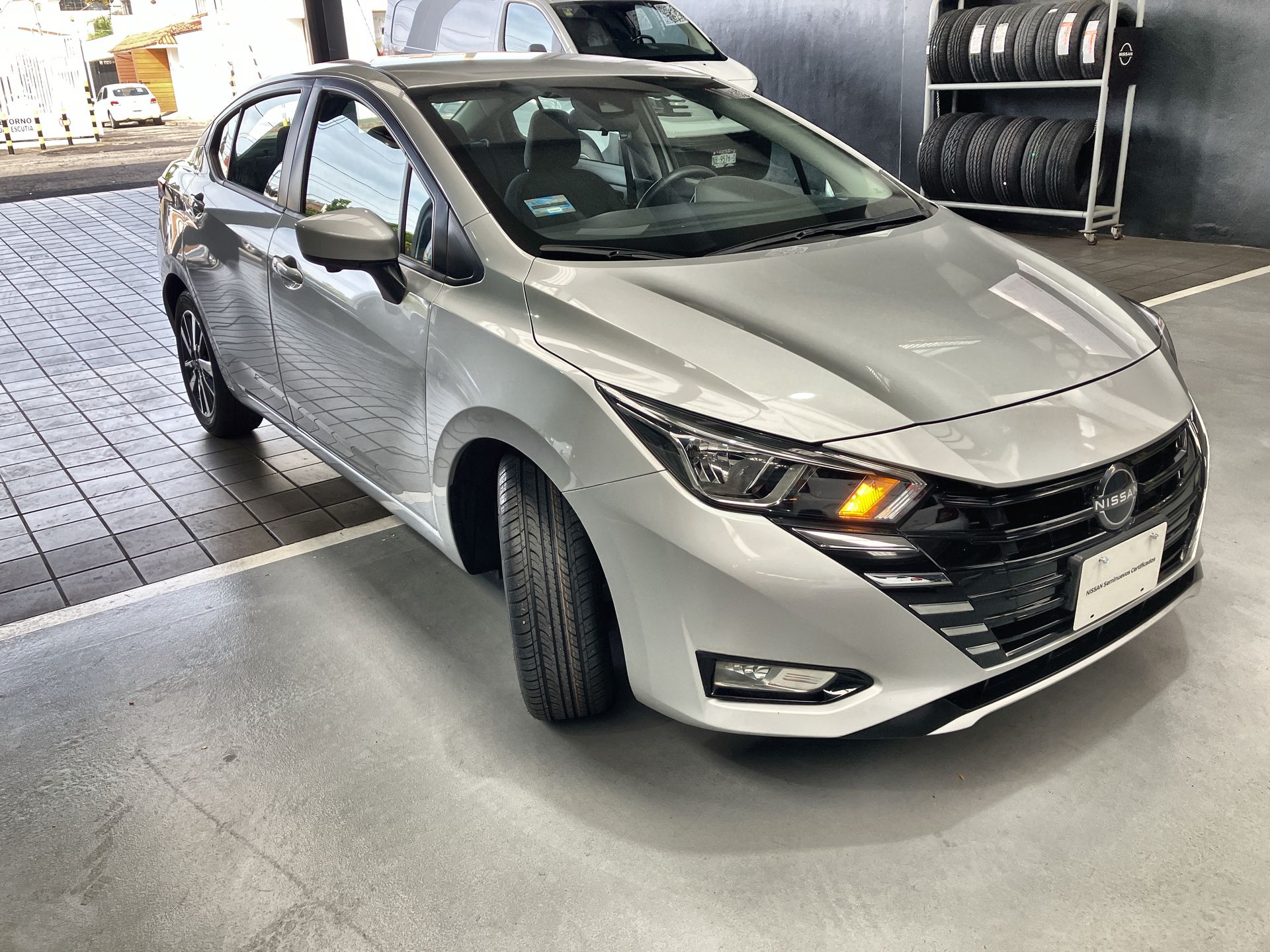 2023 Nissan VERSA ADVANCE CVT 23