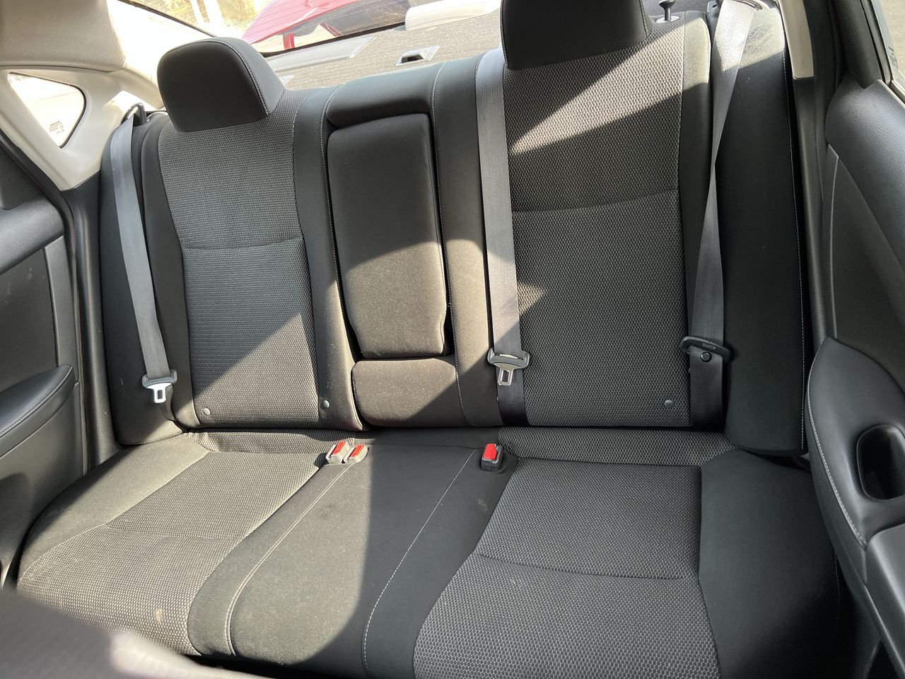 2019 Nissan SENTRA ADVANCE MT