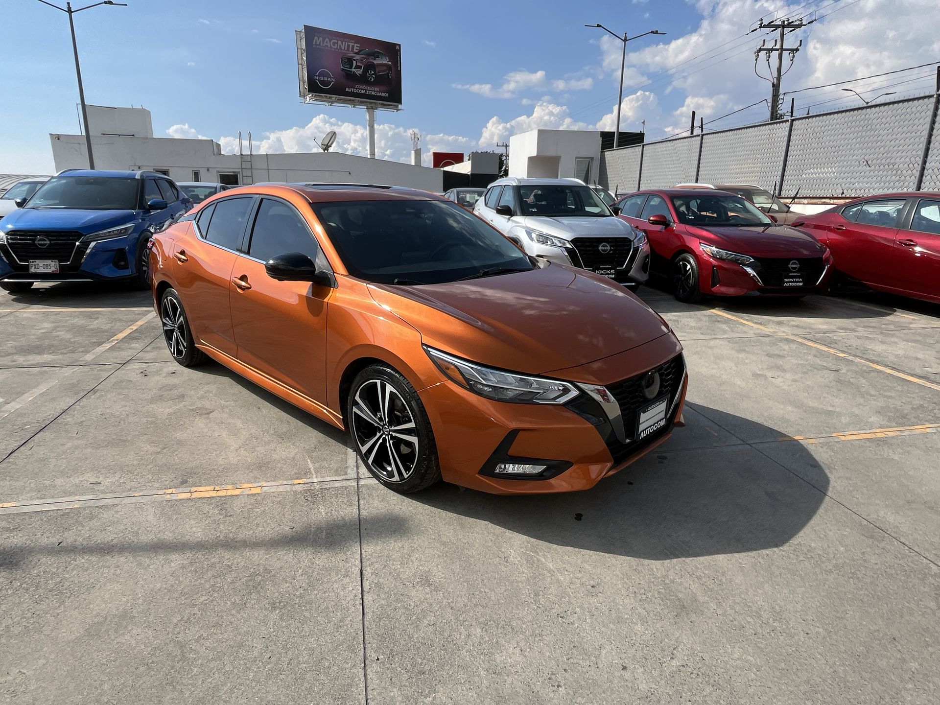 2022 Nissan SENTRA SR CVT