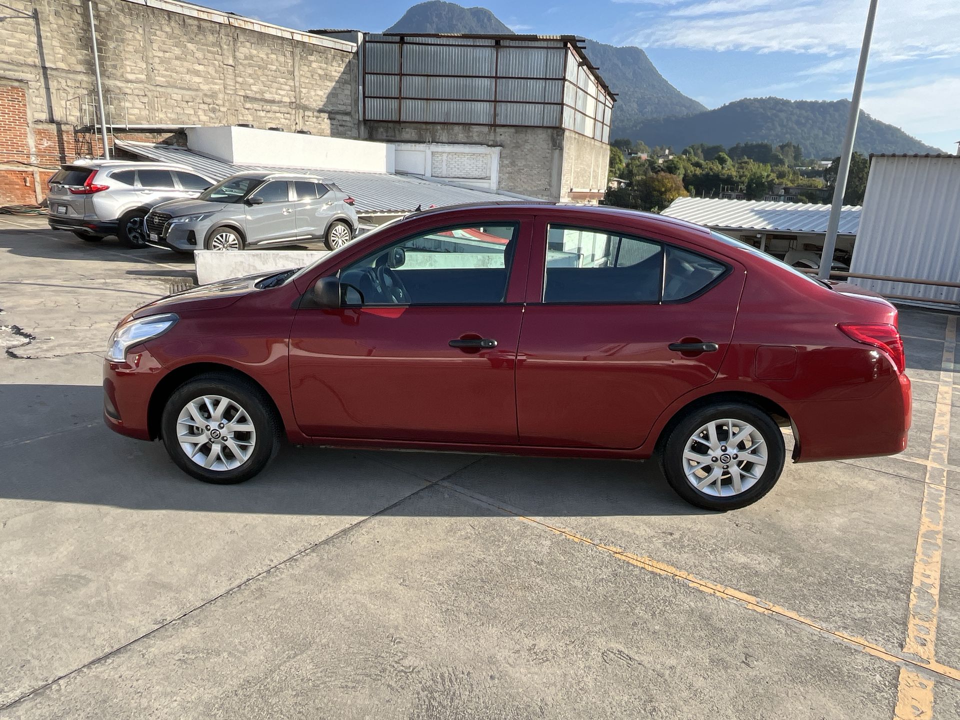 2022 Nissan VERSA MT AC 1.6L 22