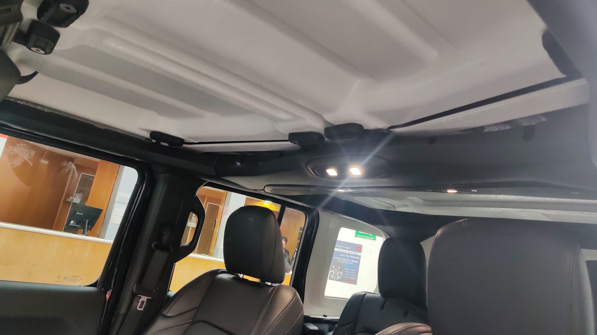 2025 Jeep WRANGLER UNLIMITED SAHARA PHEV TURBO 4XE