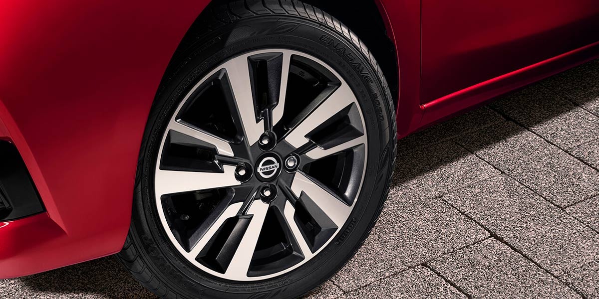  Nissan March Exterior3